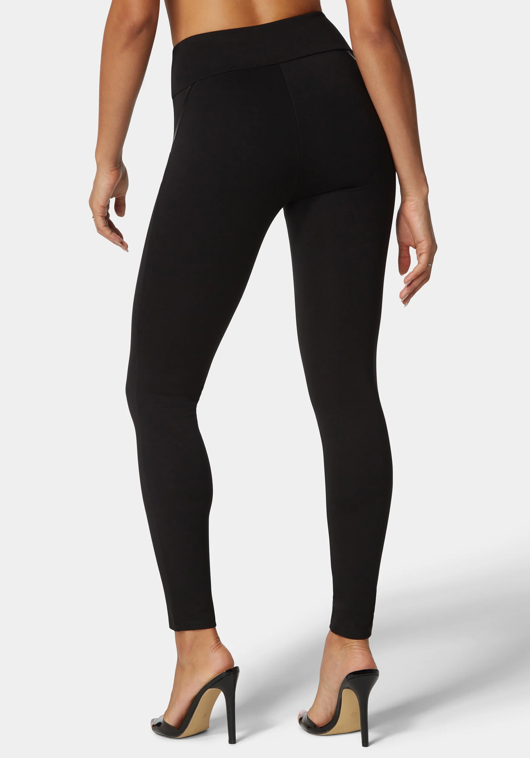12705-high-waist-vegan-leather-details-pdr-legging-3.webp High Waist Vegan Leather Details Pdr Legging