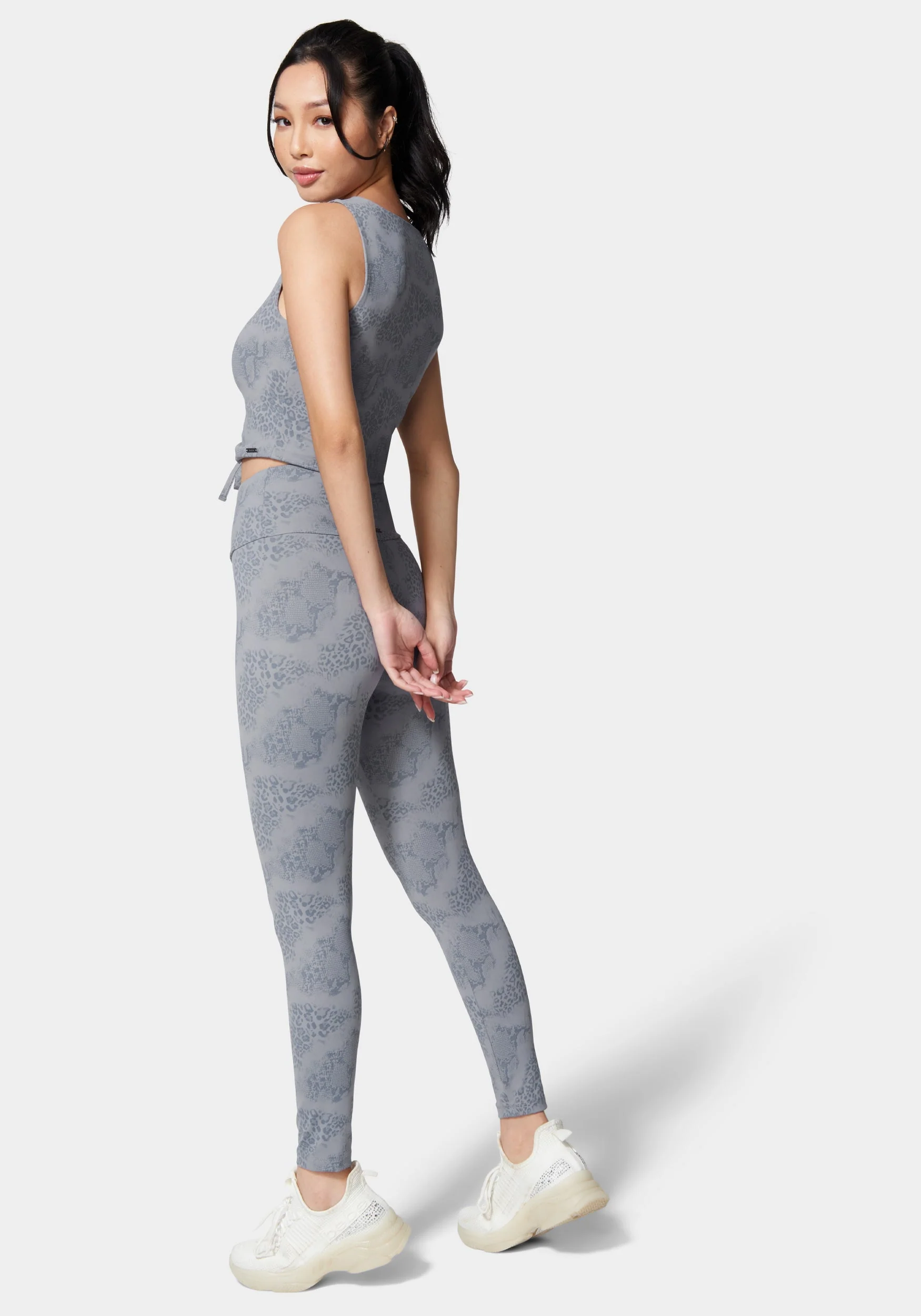 3059-bebe-logo-foiled-print-knit-legging-3.webp Bebe Logo Foiled Print Knit Legging
