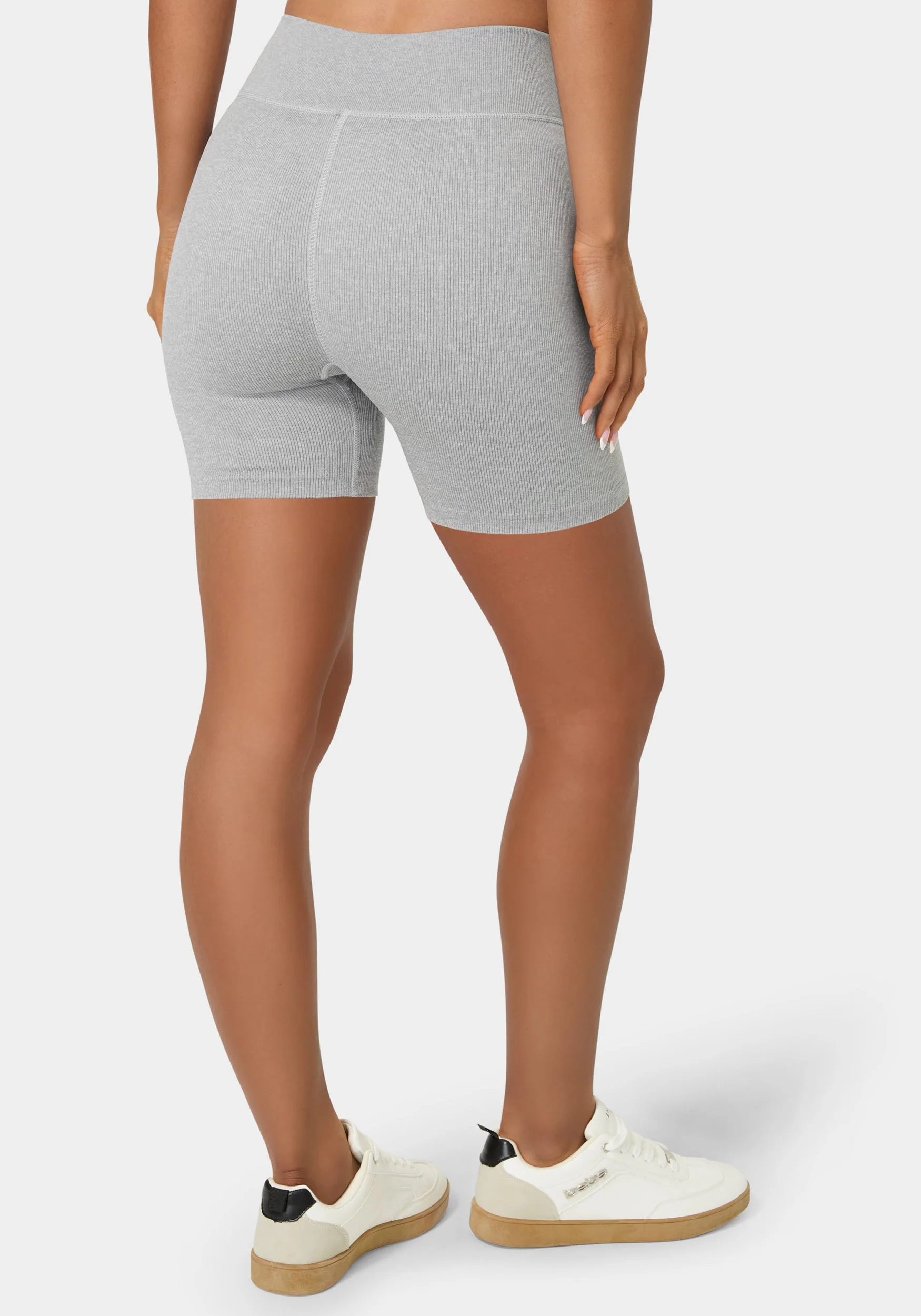 4989-bebe-sport-5-inseam-seamless-bikeshort-3.webp Bebe Sport 5" Inseam Seamless Bikeshort