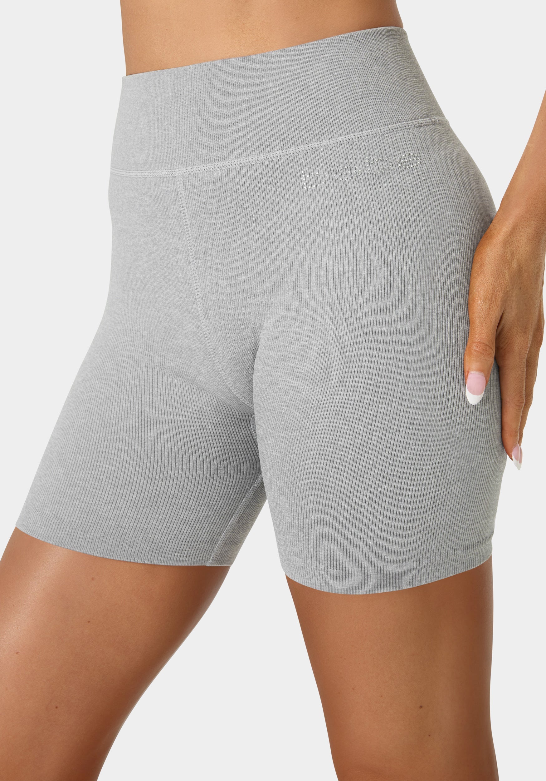 4989-bebe-sport-5-inseam-seamless-bikeshort-4.jpg Bebe Sport 5" Inseam Seamless Bikeshort