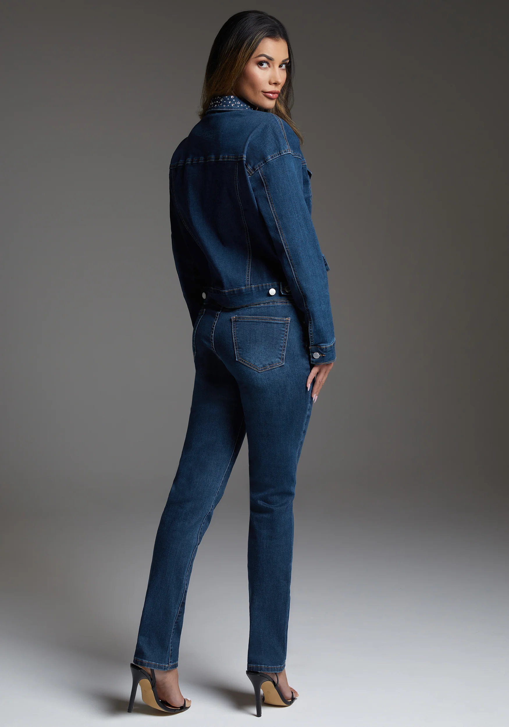5019-bebe-slim-jean-embellished-with-crystals-by-swarovski-4.webp bebe Slim Jean Embellished With Crystals by Swarovski