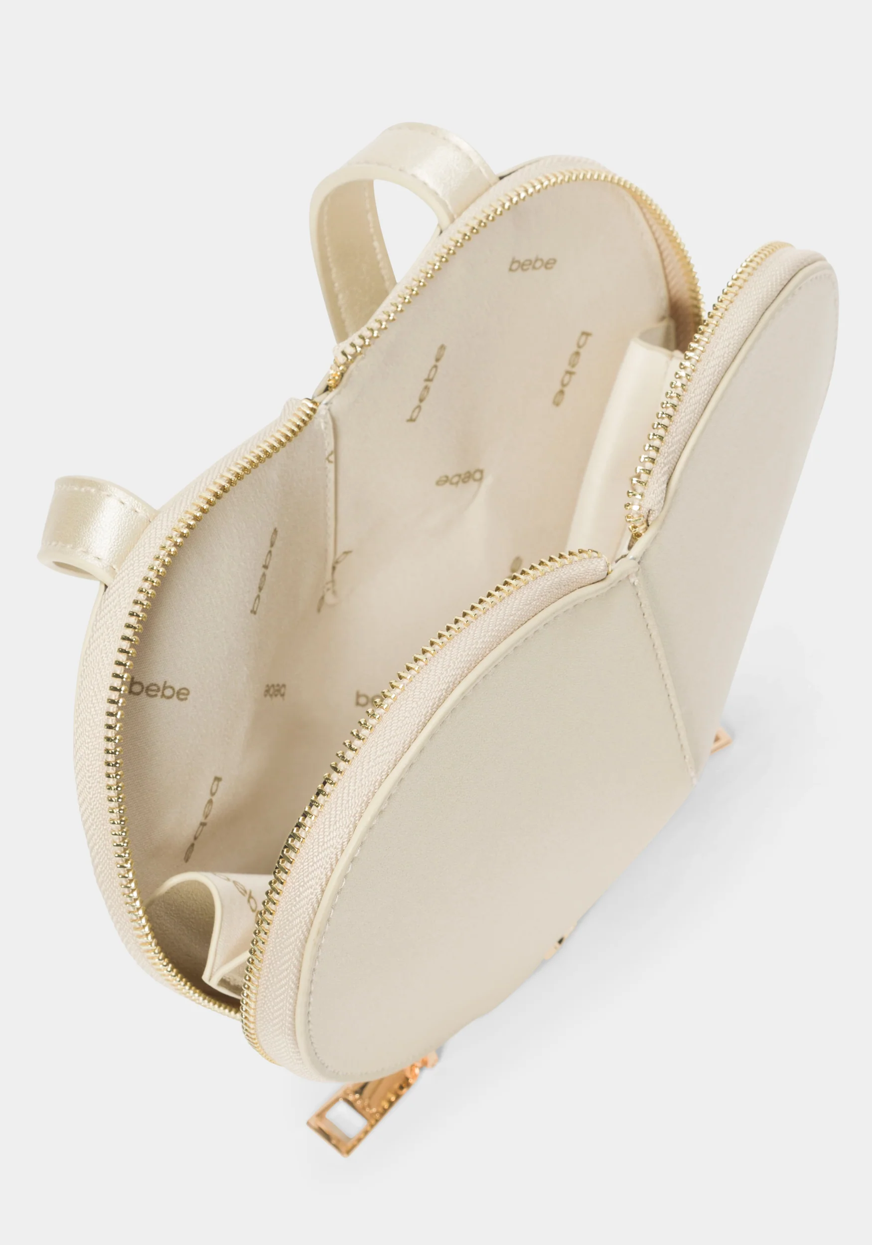 5413-malou-heart-crossbody-5.webp Malou Heart Crossbody