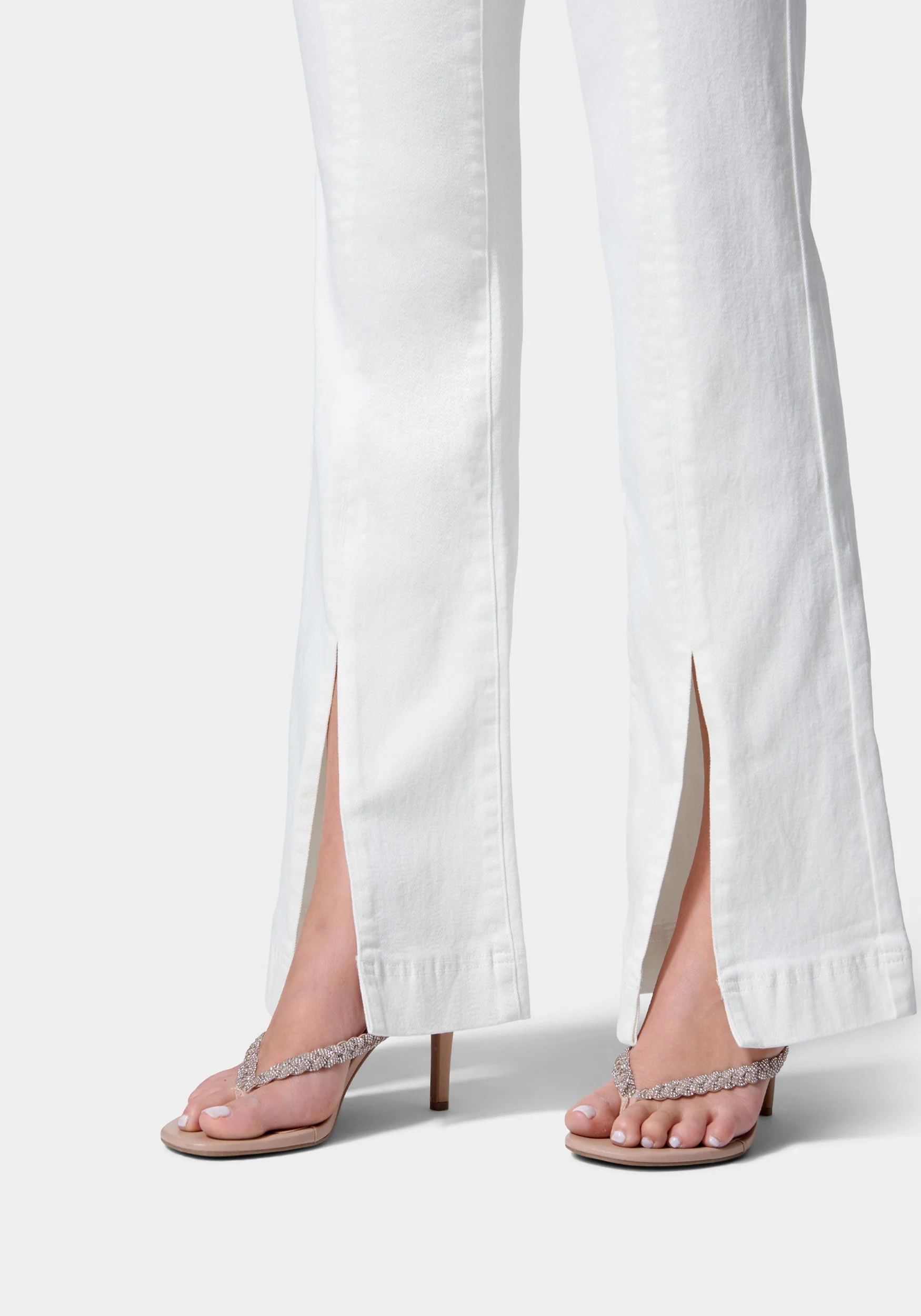 7823-high-waist-front-slit-wide-leg-jeans-4.webp High Waist Front Slit Wide Leg Jeans
